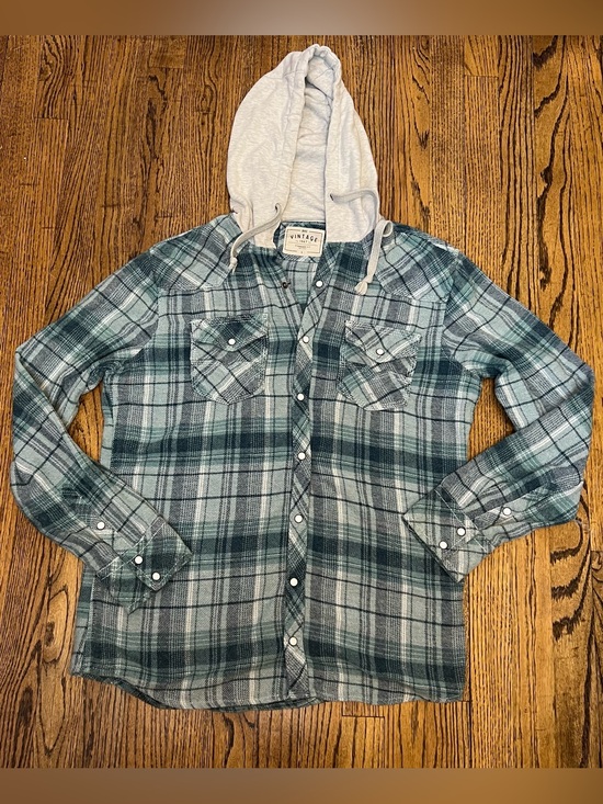 BKE Other - BKE Buckle Size Large Standard Fit Hooded Pearl Snap LS Shirt Western Cowboy